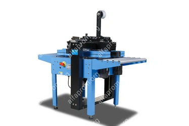 Полуавтоматический заклейщик коробов FXJ-4030A